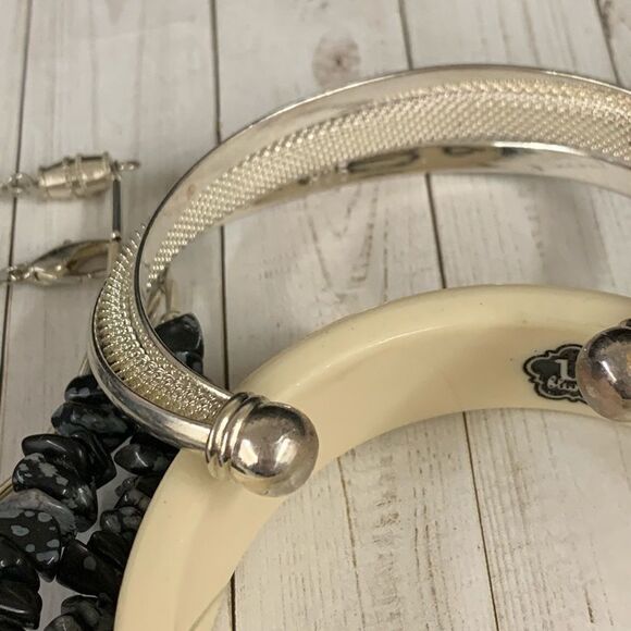 Southwest Style Bracelet Bundle - Picture 2 of 4